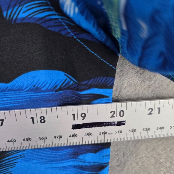 Mens Hawaiian Blue Tropical Print Shirt Short Sleeve Button Up Polyester Size S - Picture 5 of 8